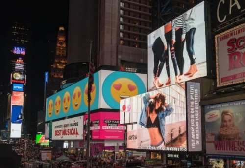 How To Reduce Dead Pixels Rate of Big LED Billboards