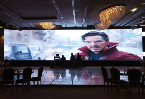 Choosing the Right LED Display for Hotels